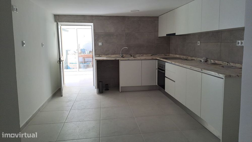 Moradia Bi-Familiar em Vila Verde