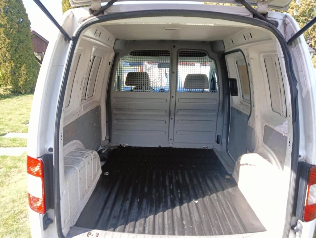 VW Caddy 2008 r., poj.2000cm SDI diesel, zarejestrowany