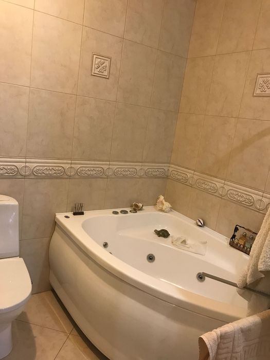 Продам 3х кімн.кв., Івасюка, 12д