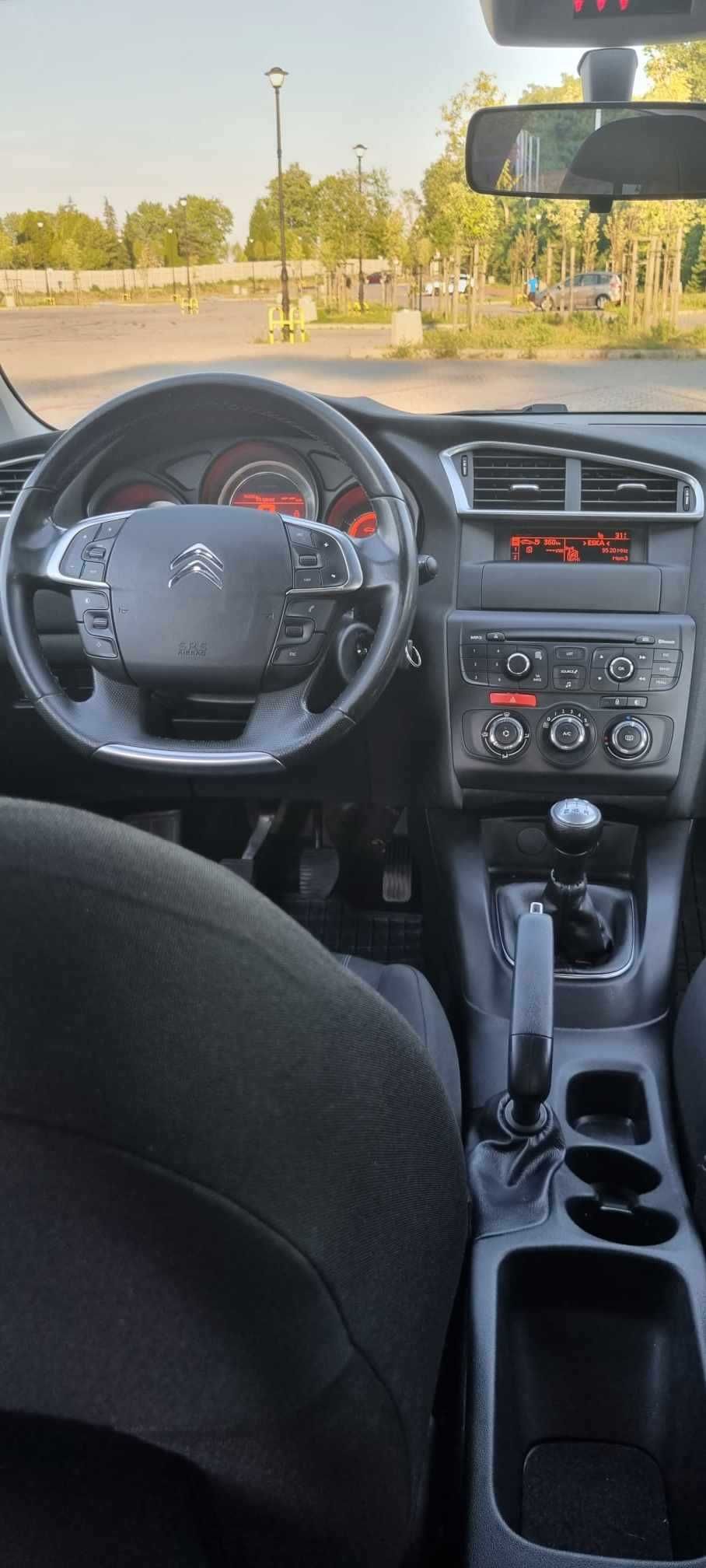 Citroen C4 1.6 VTI z Polski, serwis na bieżąco