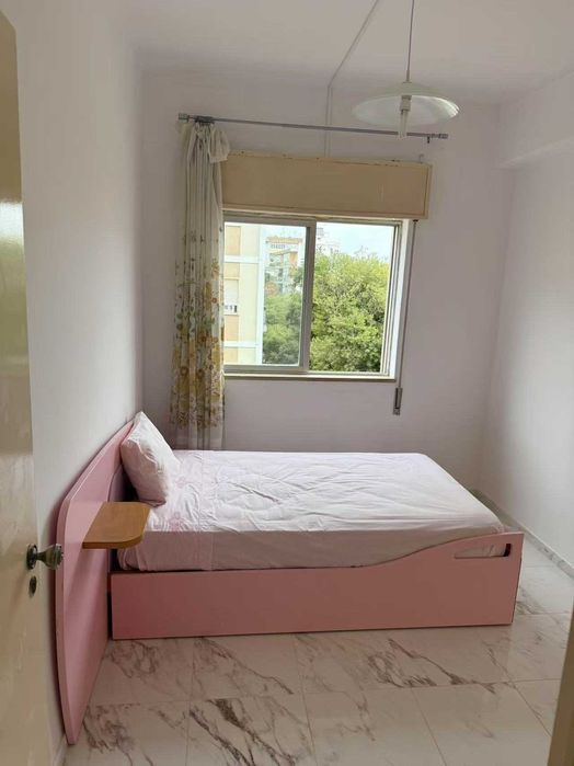 Arrendam-se quartos | Portimão – Centro |