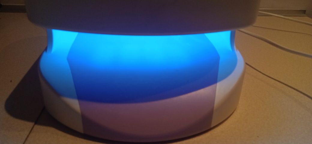 Lampa LED UV do paznokci hybrydowych