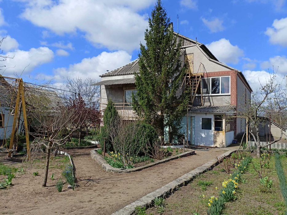 Продам дом у озера!!!