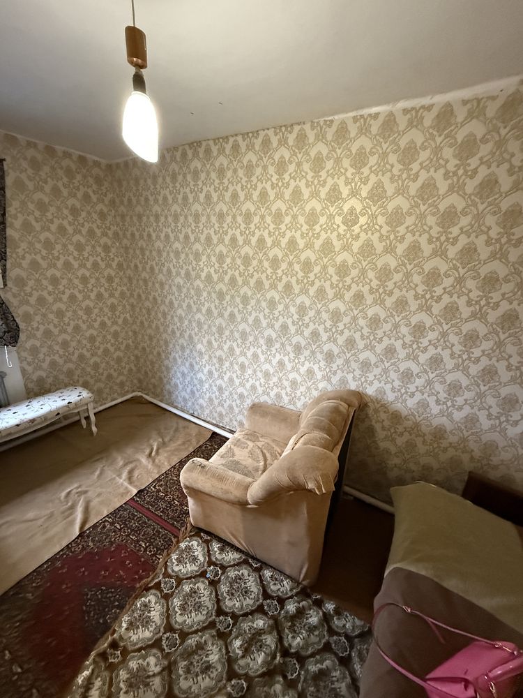 Гребінки. Будинок біля ставка. Продаж