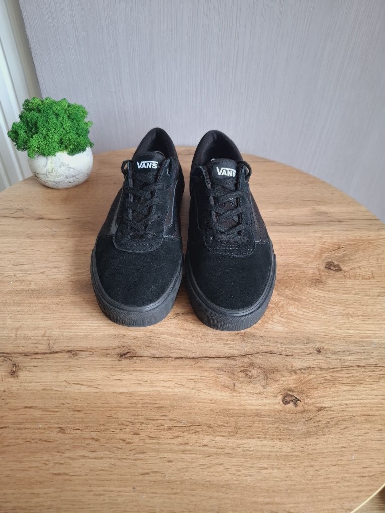 Чорні кеди Vans 42-43р, мужские  мокасины