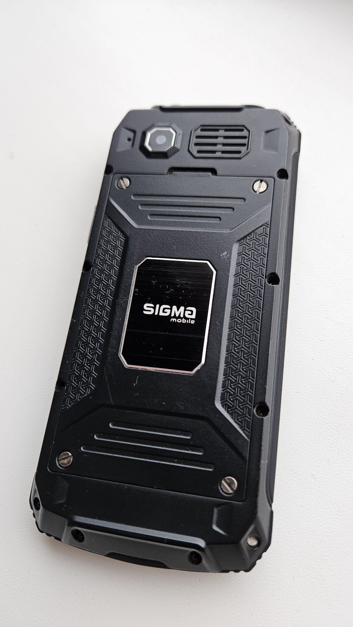 Телефон Sigma X-treme PR68