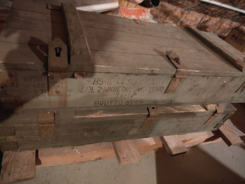 Skrzynia wojskowa dwie sztuki