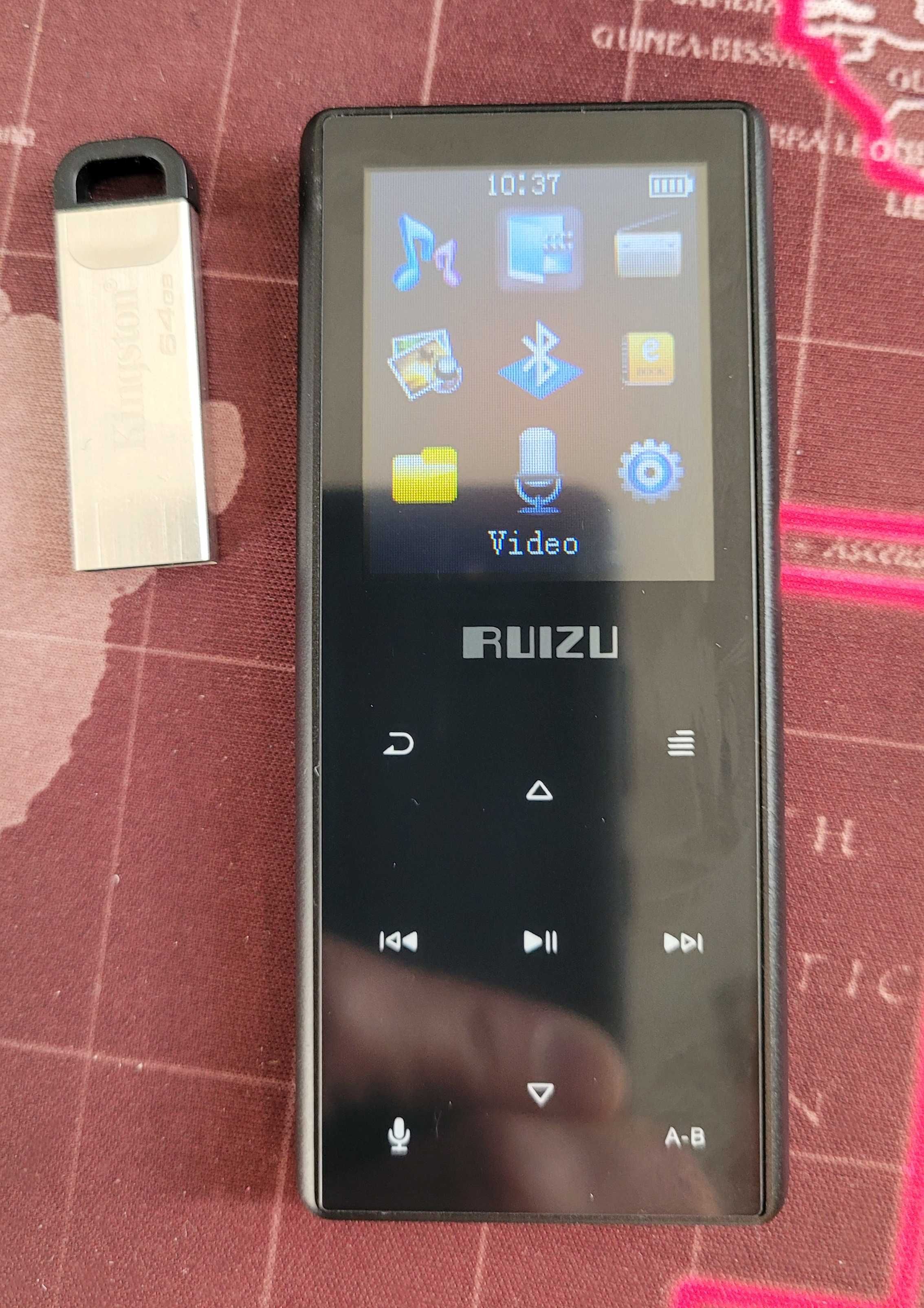 MP3 плейер RUIZU D29 16GB + microSD 16GB