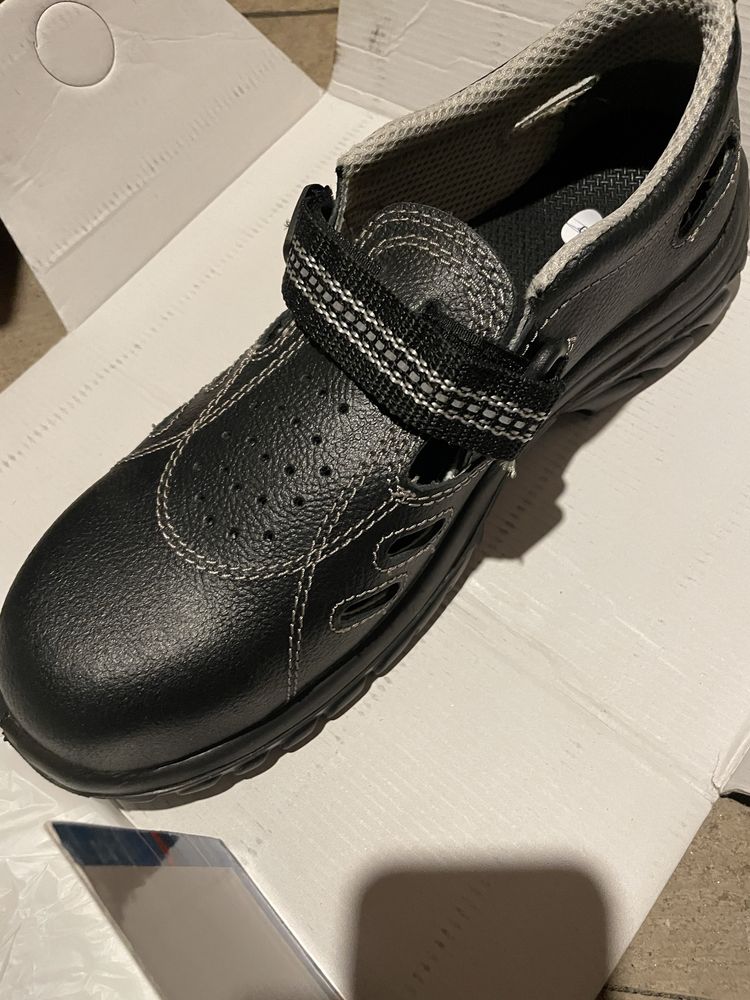 Безпечне взуття черевики sendfox 42 розмір