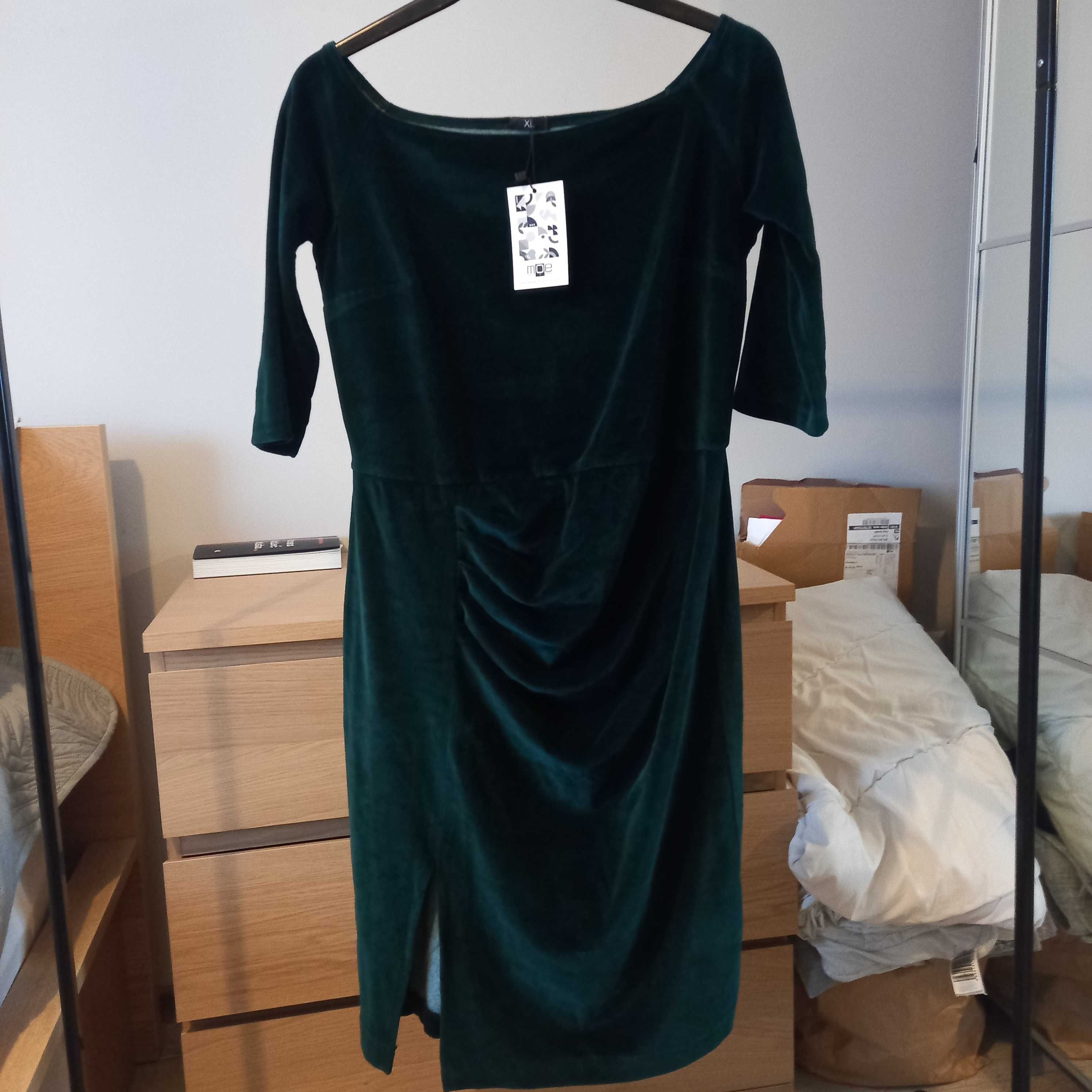 Sukienka welurowa MOE  nowa XL
