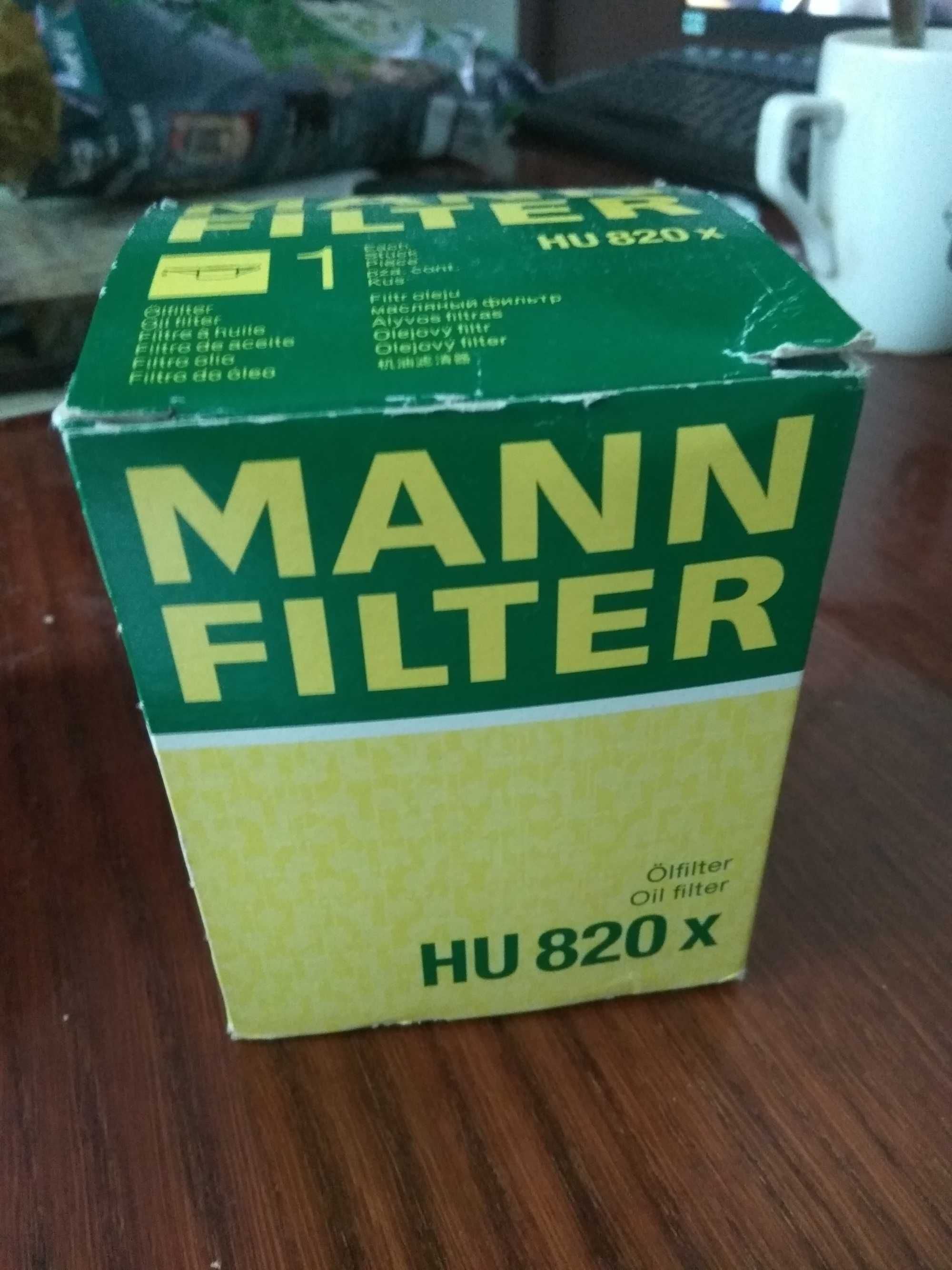 Фільтр масляний Mann Filter HU820x