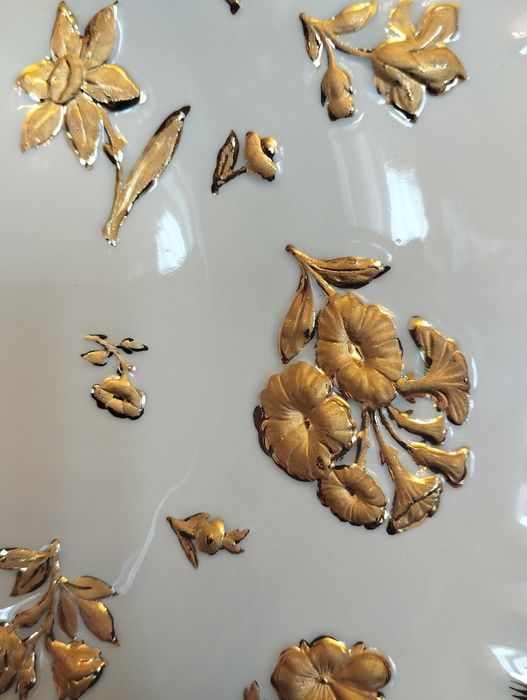 Miśnia duża piękna patera.