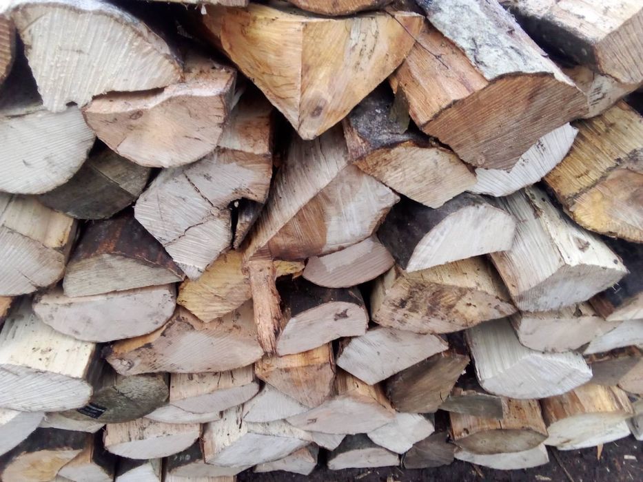Готові рубані дрова твердої породи граб, ясен