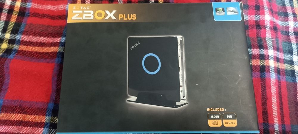 Mini PC ZOTAC ZBOXHD-ID41 Plus-e в гарному стані