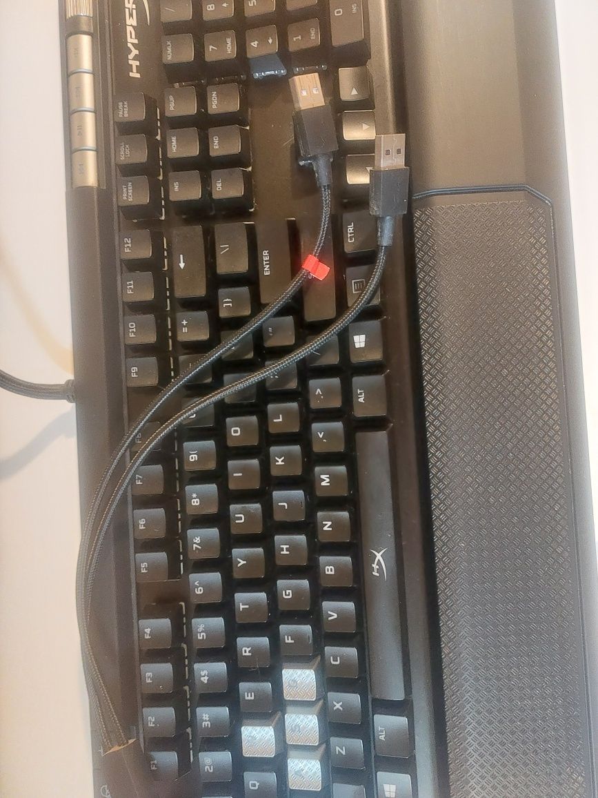 Teclado hyperx alloy elite gaming rgb