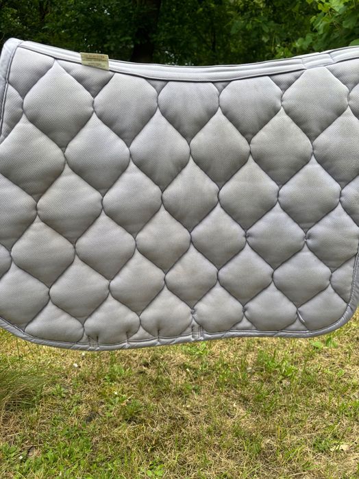 Eskadron silk purple cotton pad