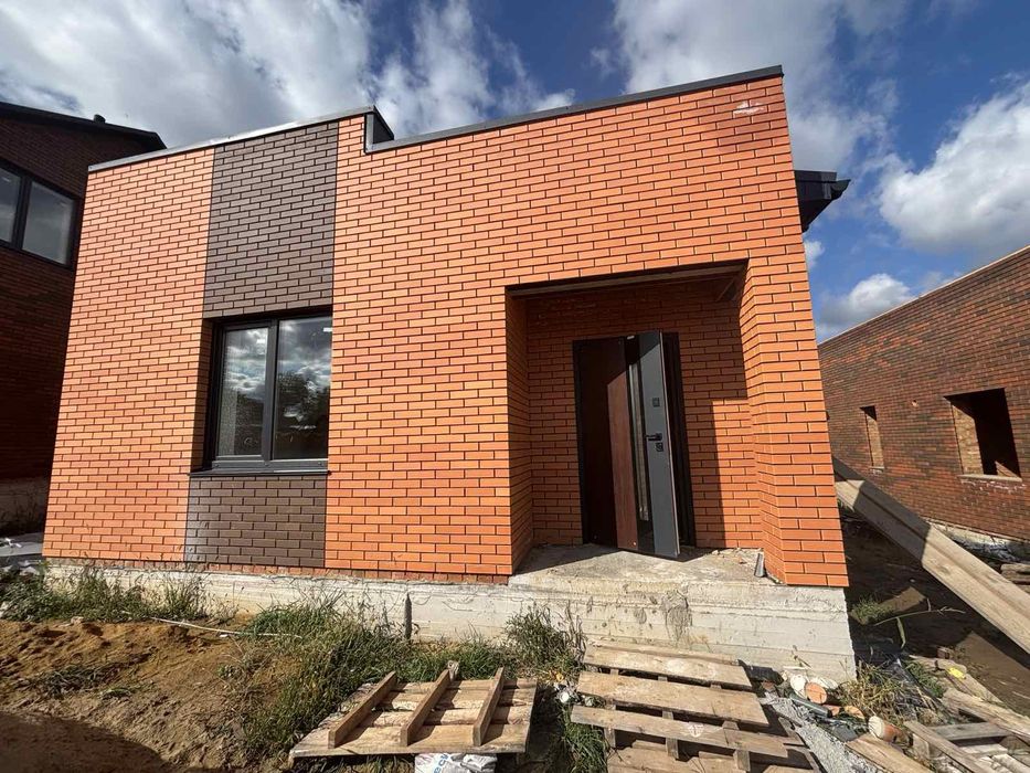 Будинок в Якушенцях,гарна локація