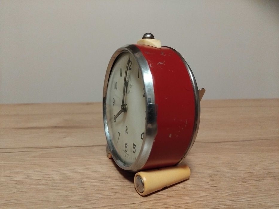 Poltik budzik polski zegar ponad 50 letni sprawny