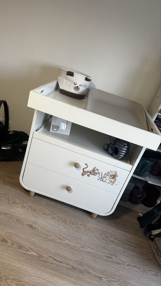 Komoda z nakładka na przewijak Ikea Myllra