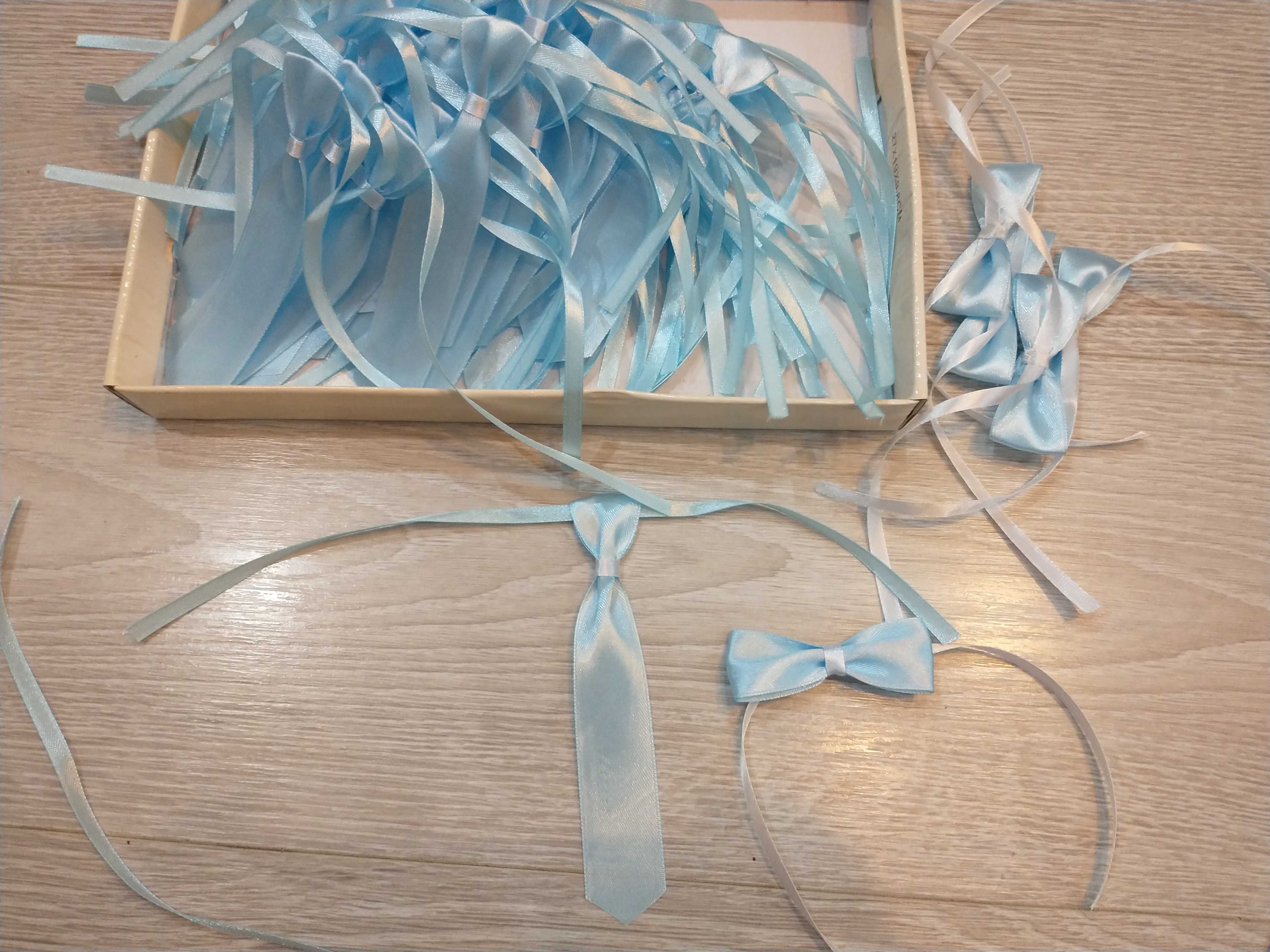 Zawieszki na butelki krawaciki (błękit) 60szt