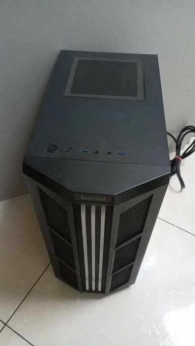 Системний блок Xeon E1230v3/Ram16gb/SSD120gb+HDD500gb/Asus R9 280