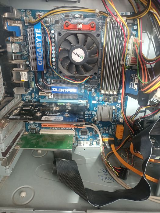 Комп'ютер 4ядра3.4GHz+ монітор