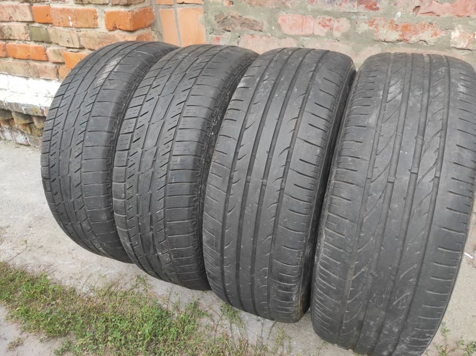 Резина  235 / 65 р 17