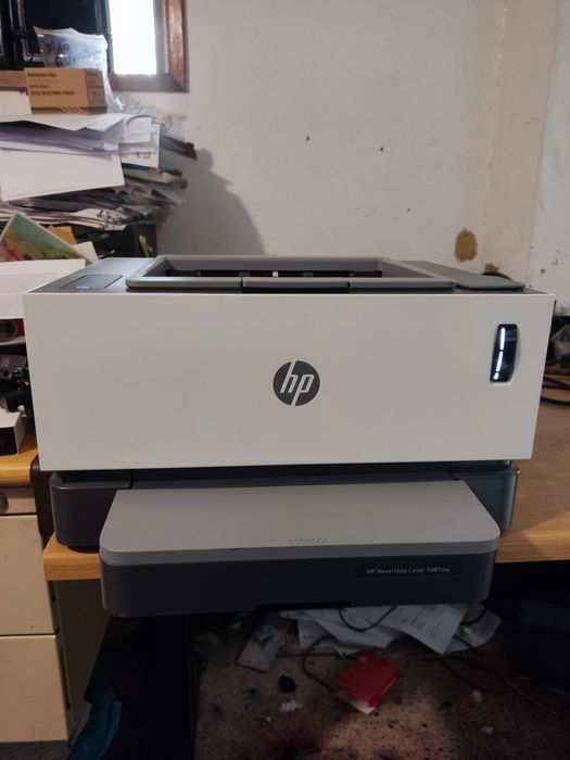 Impressora HP Neverstop Laser 1001nW semi nova