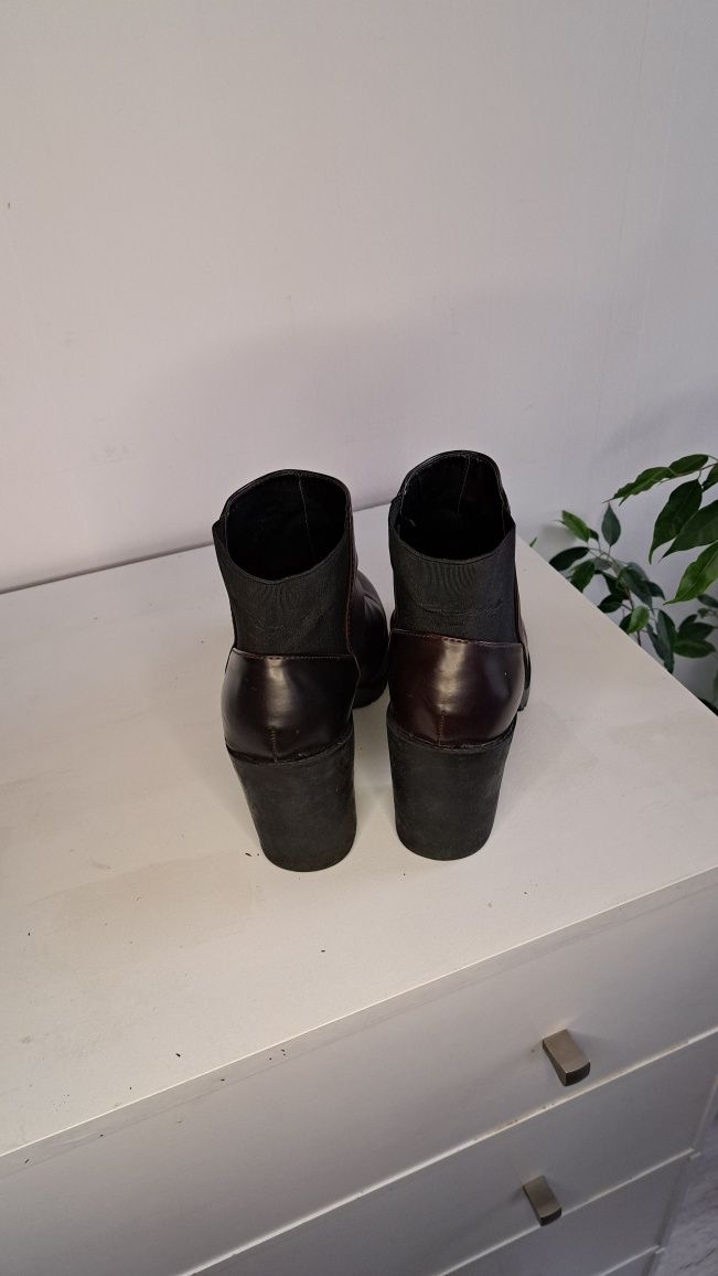 Botki Pull & Bear bordowe Rozm. 40