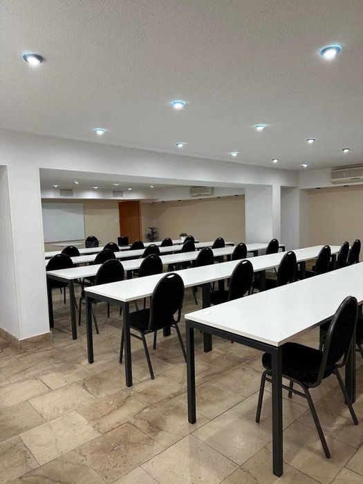 Sala konferencyjna Warszawa Włochy
