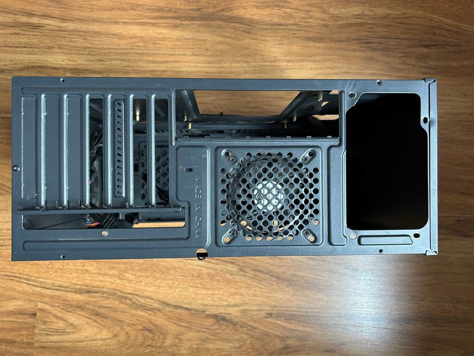 Obudowa do komputera SILENTIUMPC Brutus M10