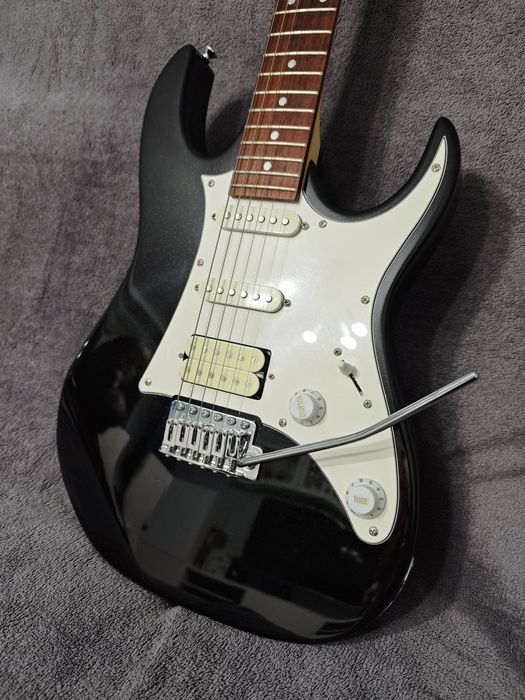 Gitara elektryczna Ibanez GRX40 - BKN HSS