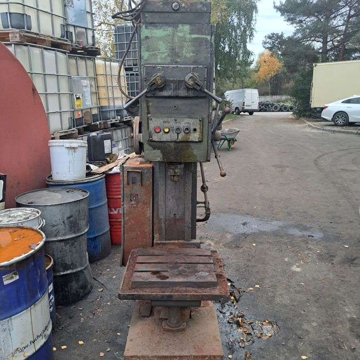 Свердлильний верстат.