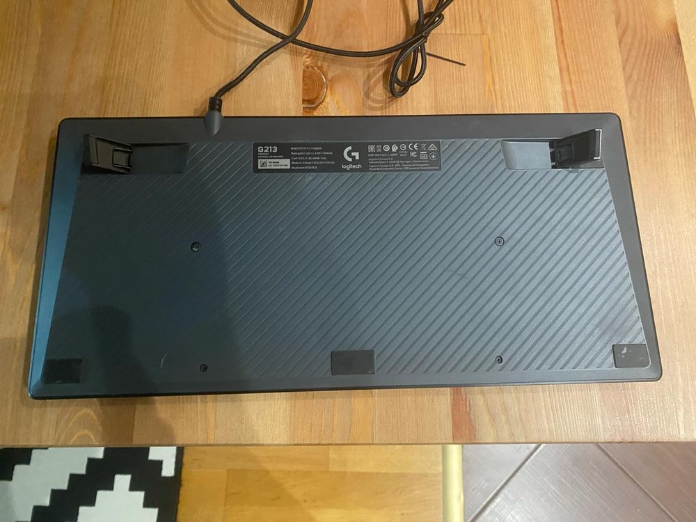 Klawiatura logitech G213