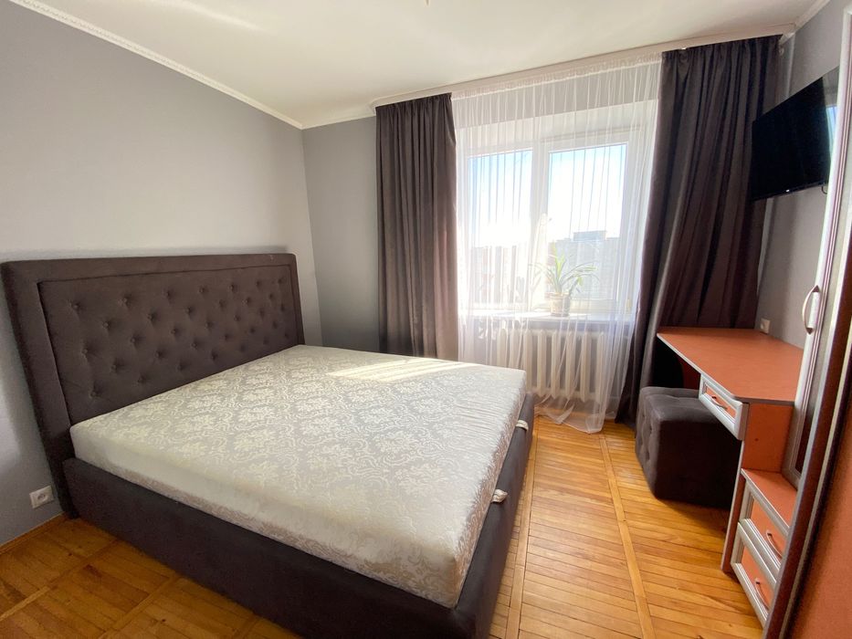 Ліжко на замовлення та професійний ремонт м’яких  меблів у Львові