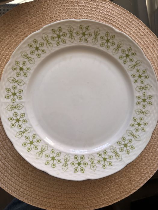 Zestaw 6 talerzy głebokich 4 płaskie obiadowe czechosłowacja Thun TK