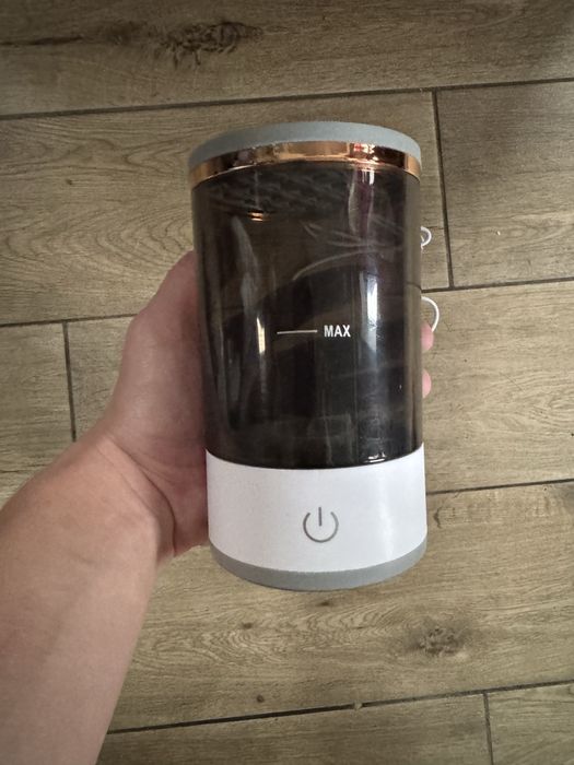 Makeup brush cleaner(машинка для мытья кисточек для макияжа)