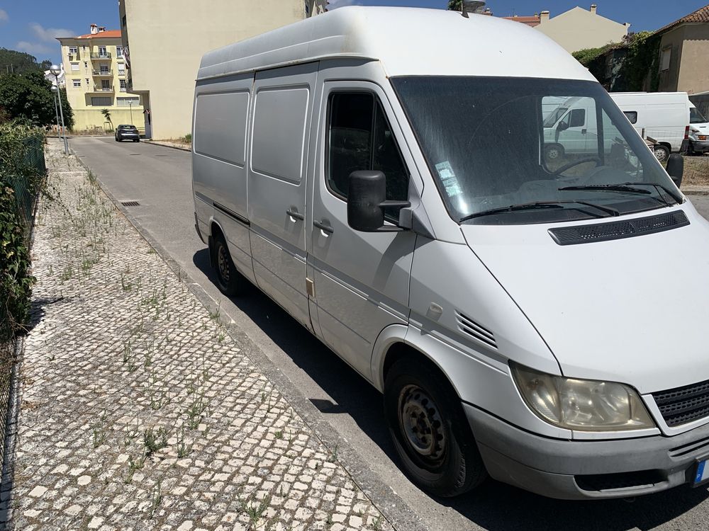 Carrinha com frio negativo