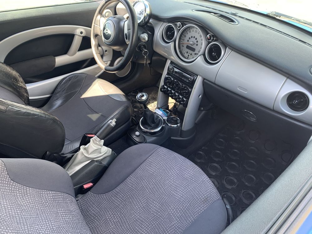 Продам mini cooper r50