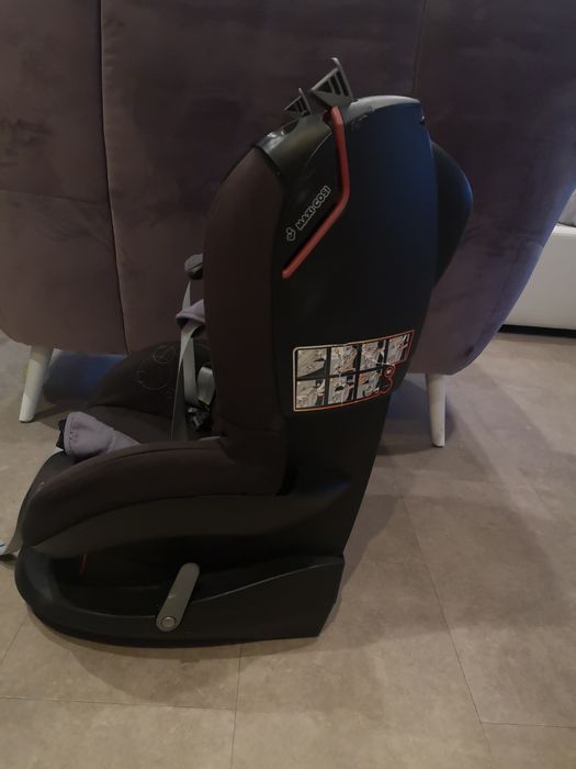 Fotelik samochodowy TOBI MAXI-COSI 9-18kg Black