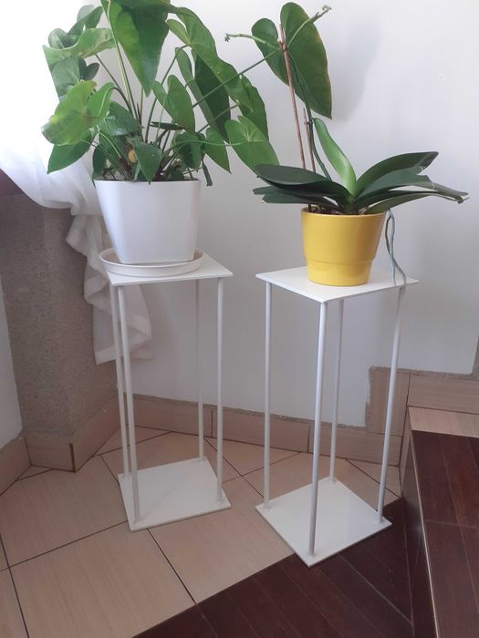 Sprzedam stojaki na kwiaty