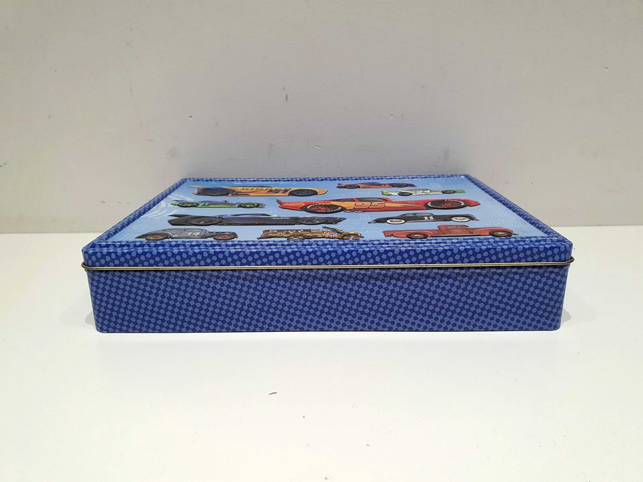 Disney Pixar Cars 3 Auta puszka na książki samochody dekoracyjna