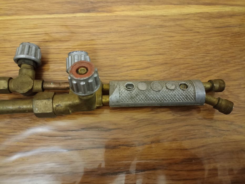 Газовий різака металевий