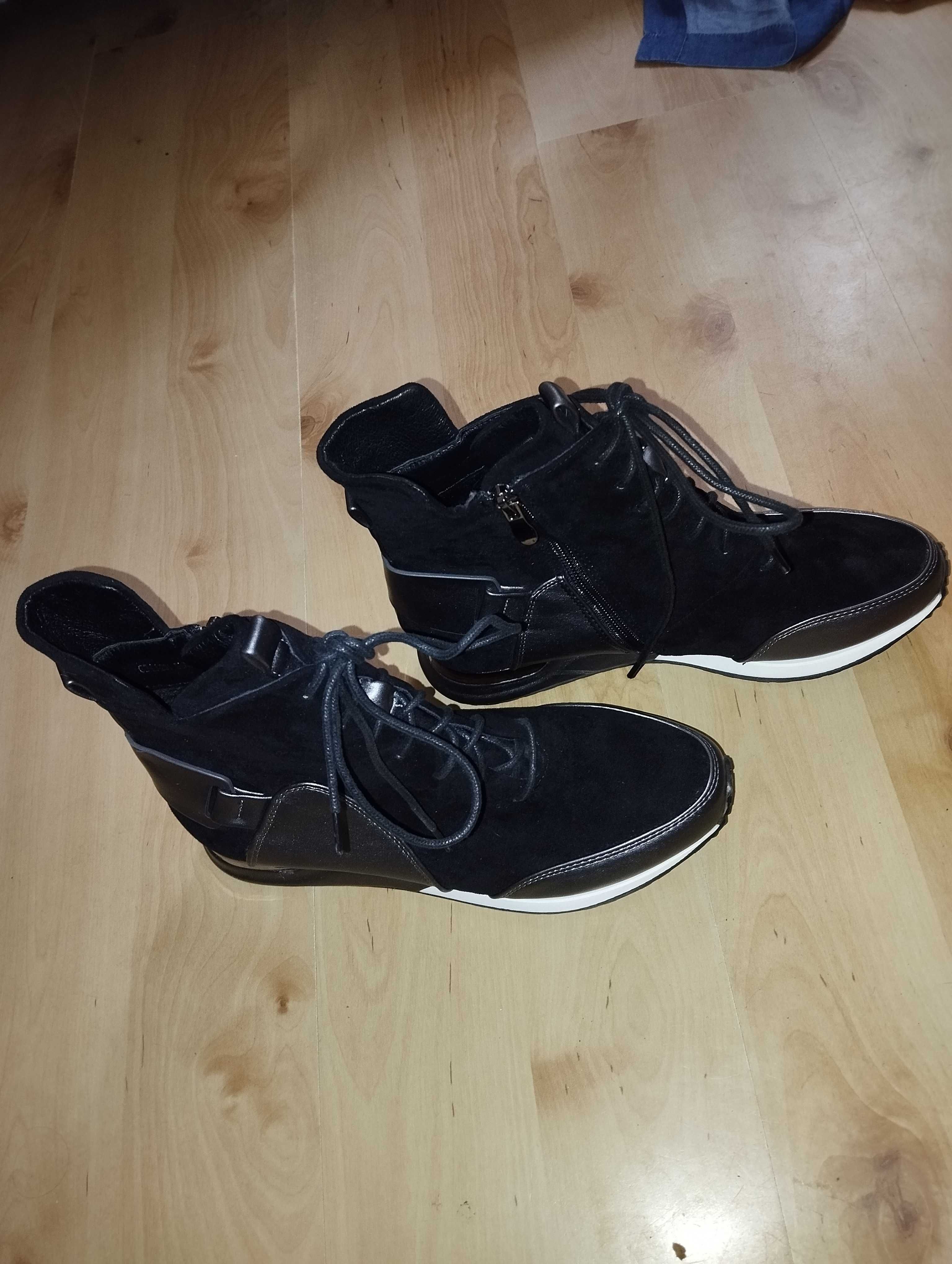 Botki GOODIN czarno srebrne 40