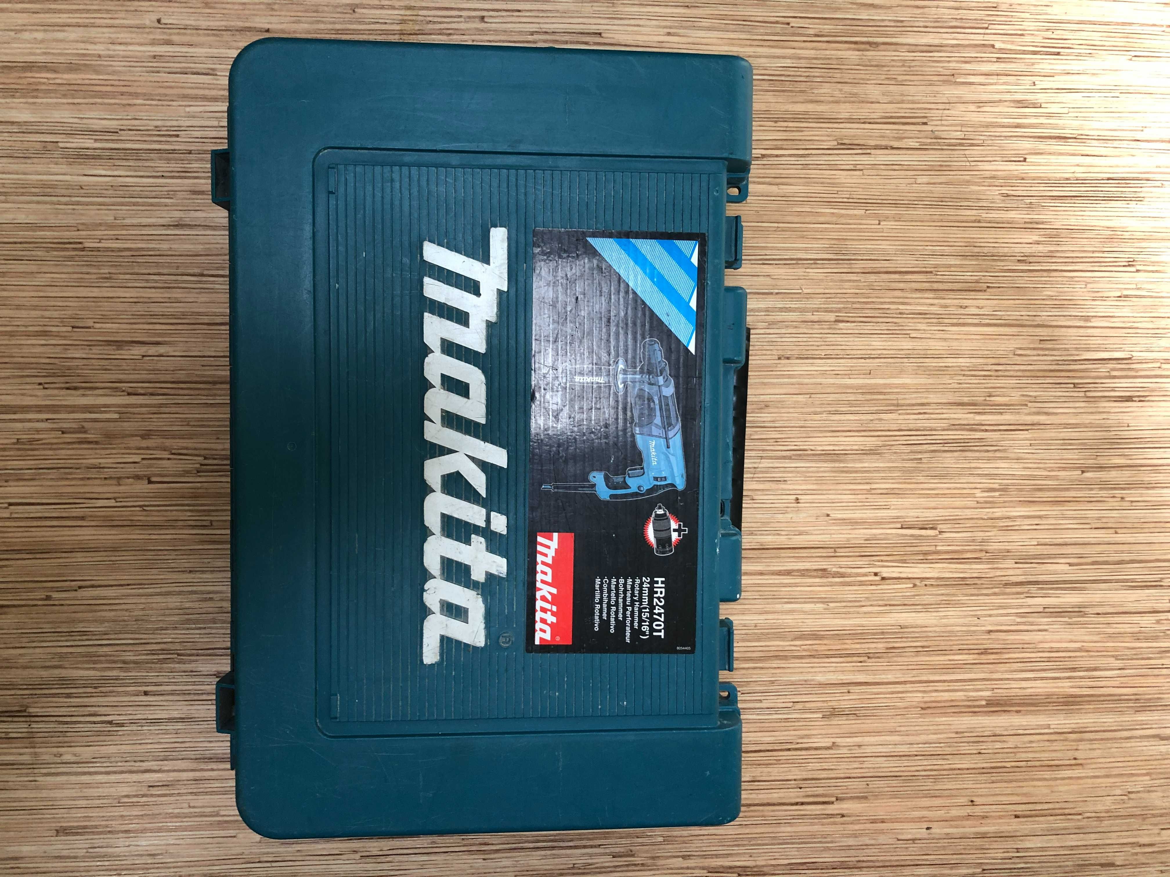 Młotowiertarka Makita HR2470T