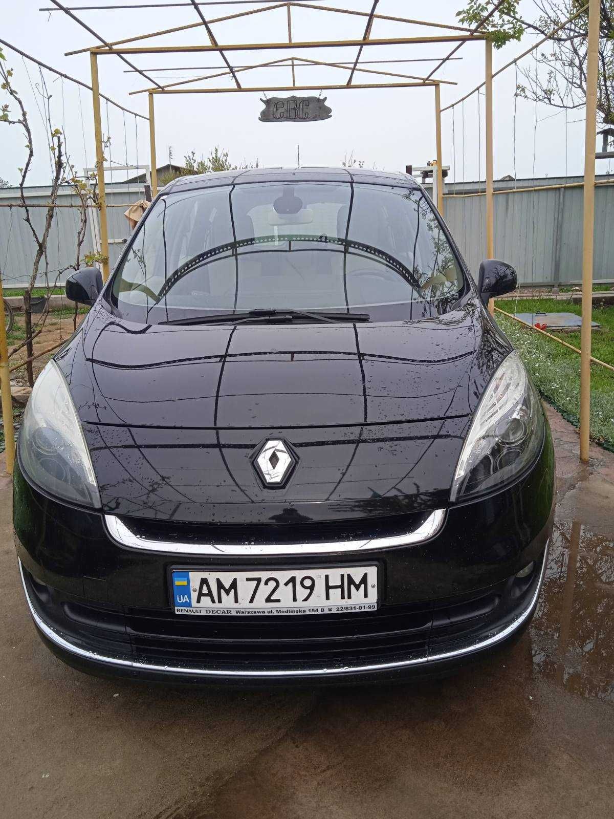 Renault Grand Scenic 2012 року