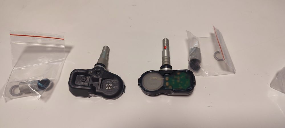 Датчики тиску шин Toyota Lexus
LEXUS LC500 (