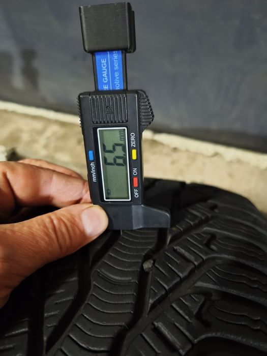 Шини резина зима 185/60 r15 kleber