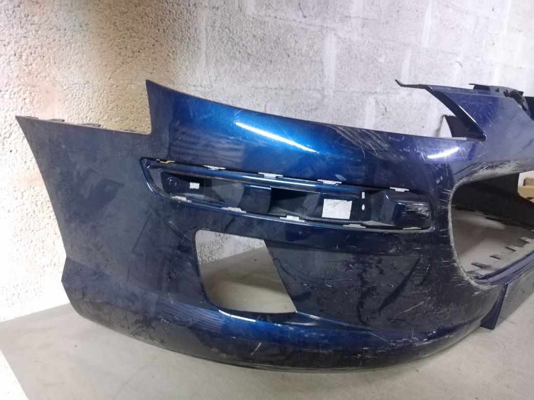 Vendo Para-choque de frente Peugeot 407 (2)ano 2004/08