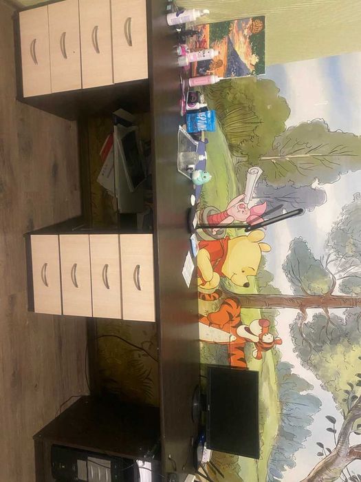 Продам меблі (ліжко двухповерхове, стіл, комод)